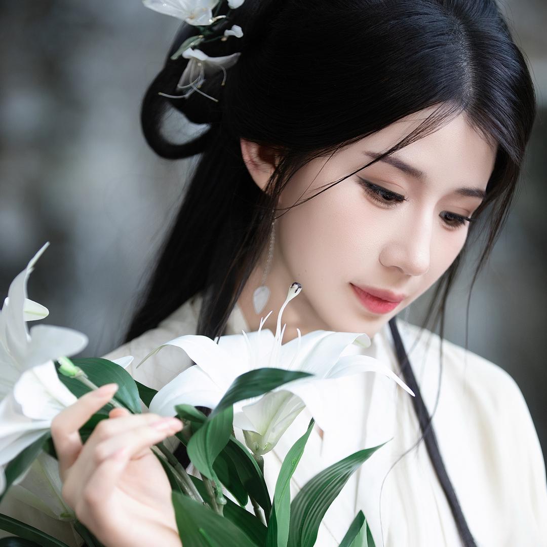 观山月