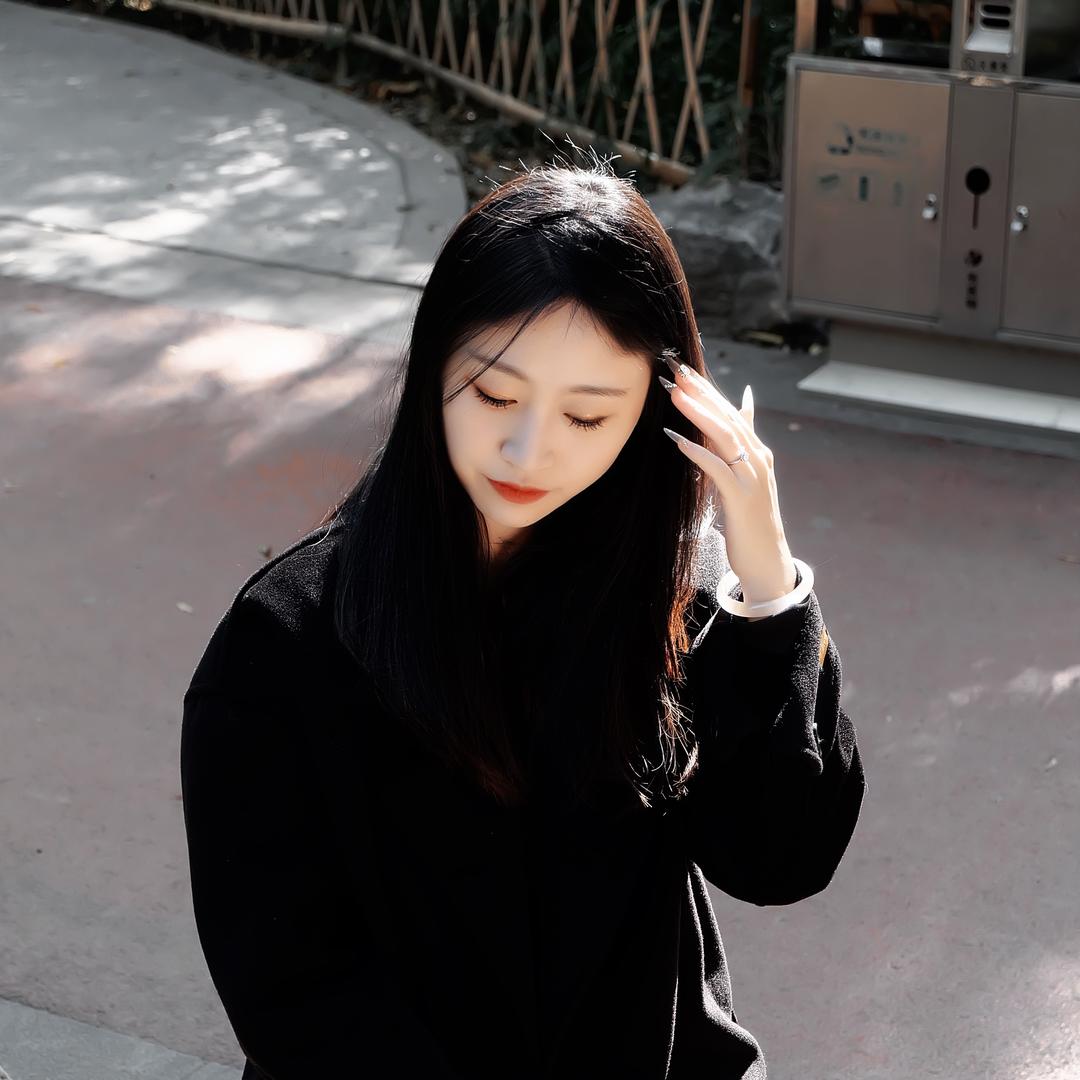 倩倩.