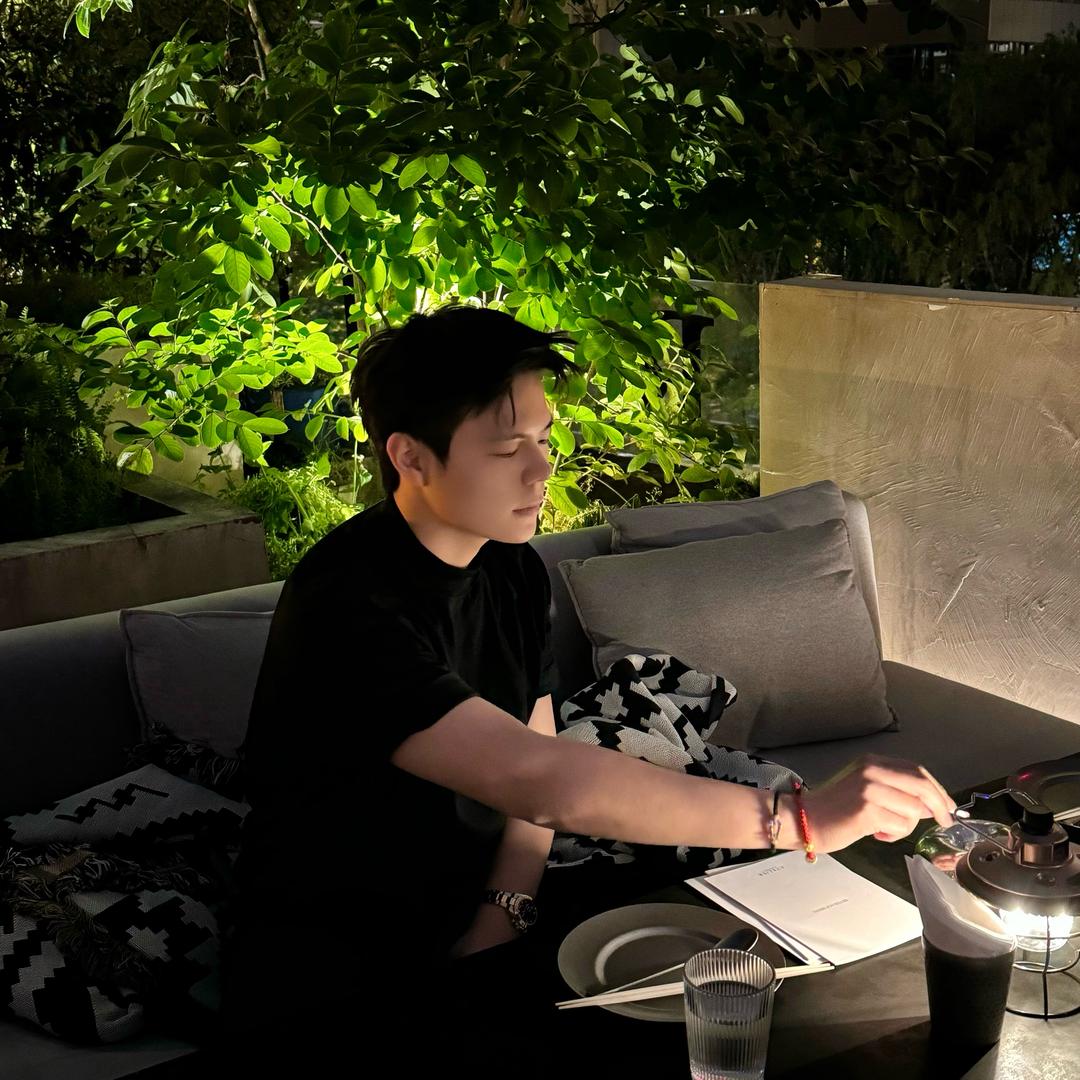 上海亚龙JING发型设计