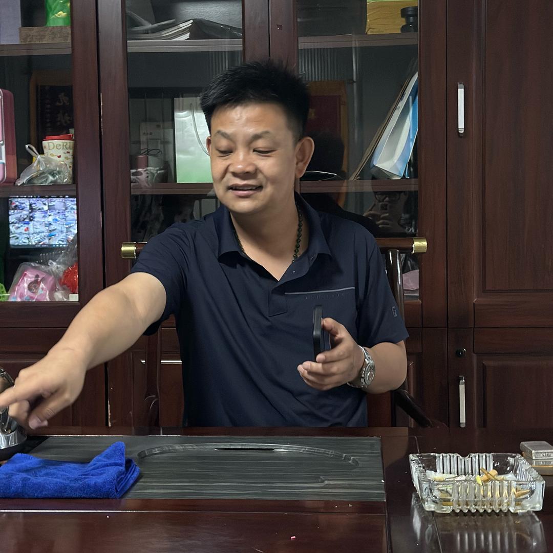 方之圆 老刘