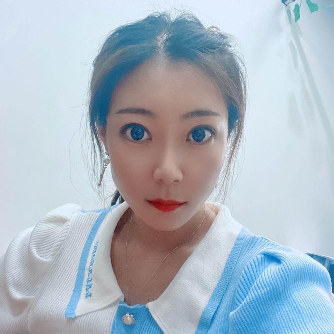 璐祺（早上20：27）