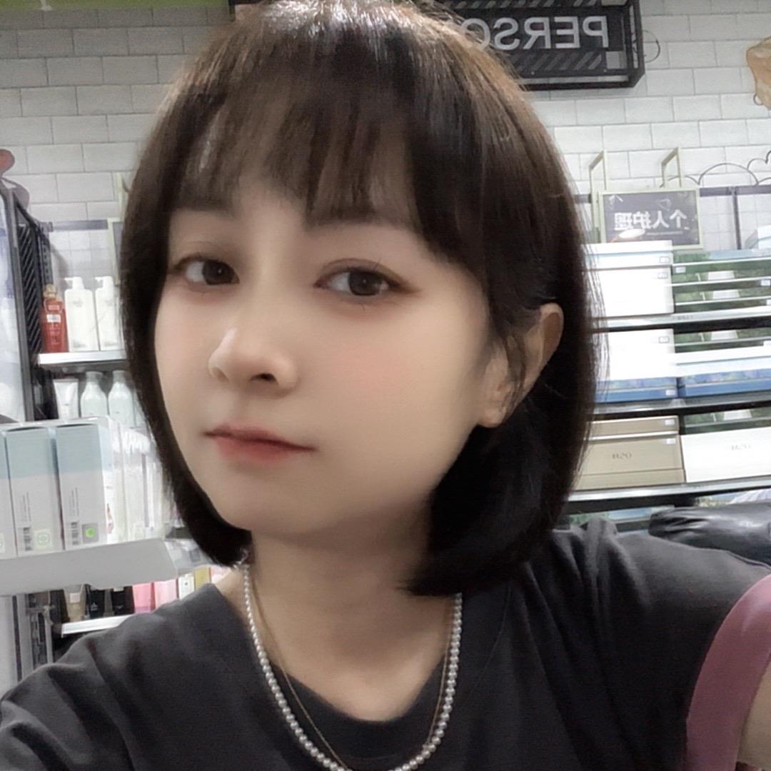 妮莉～戴南晓党美妆