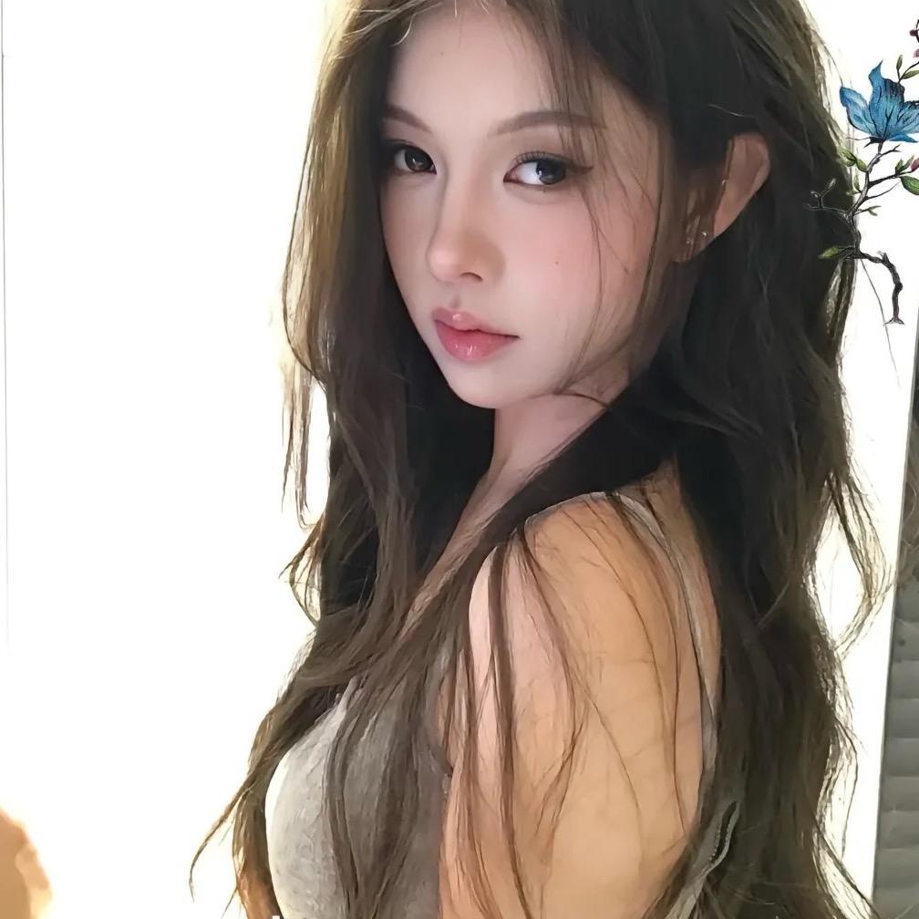黄小依