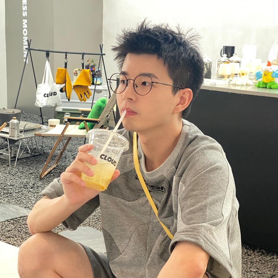 陈只好