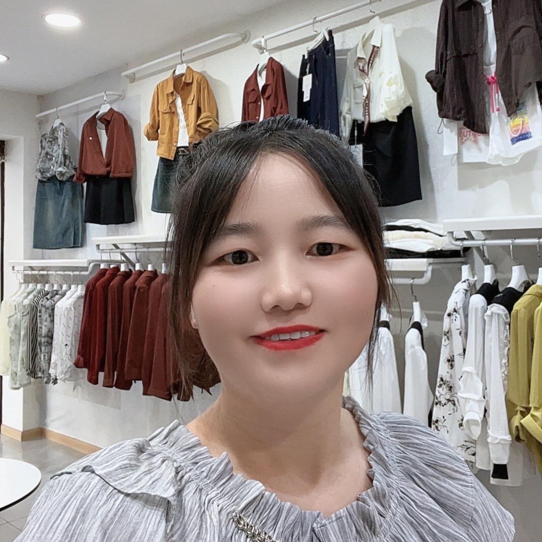 资阳市雁江区衣秀服装店
