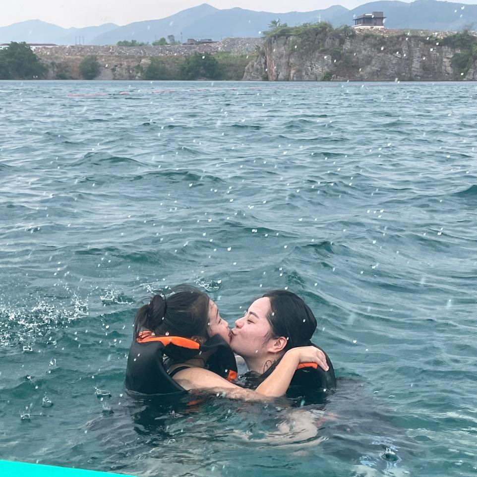 胡说八道萝卜兔