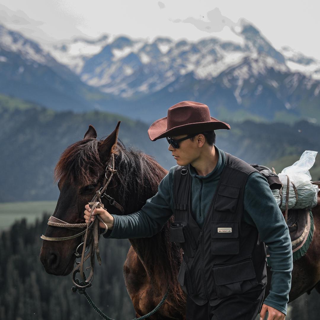 伊犁·库尔德宁｜宣传阿飞