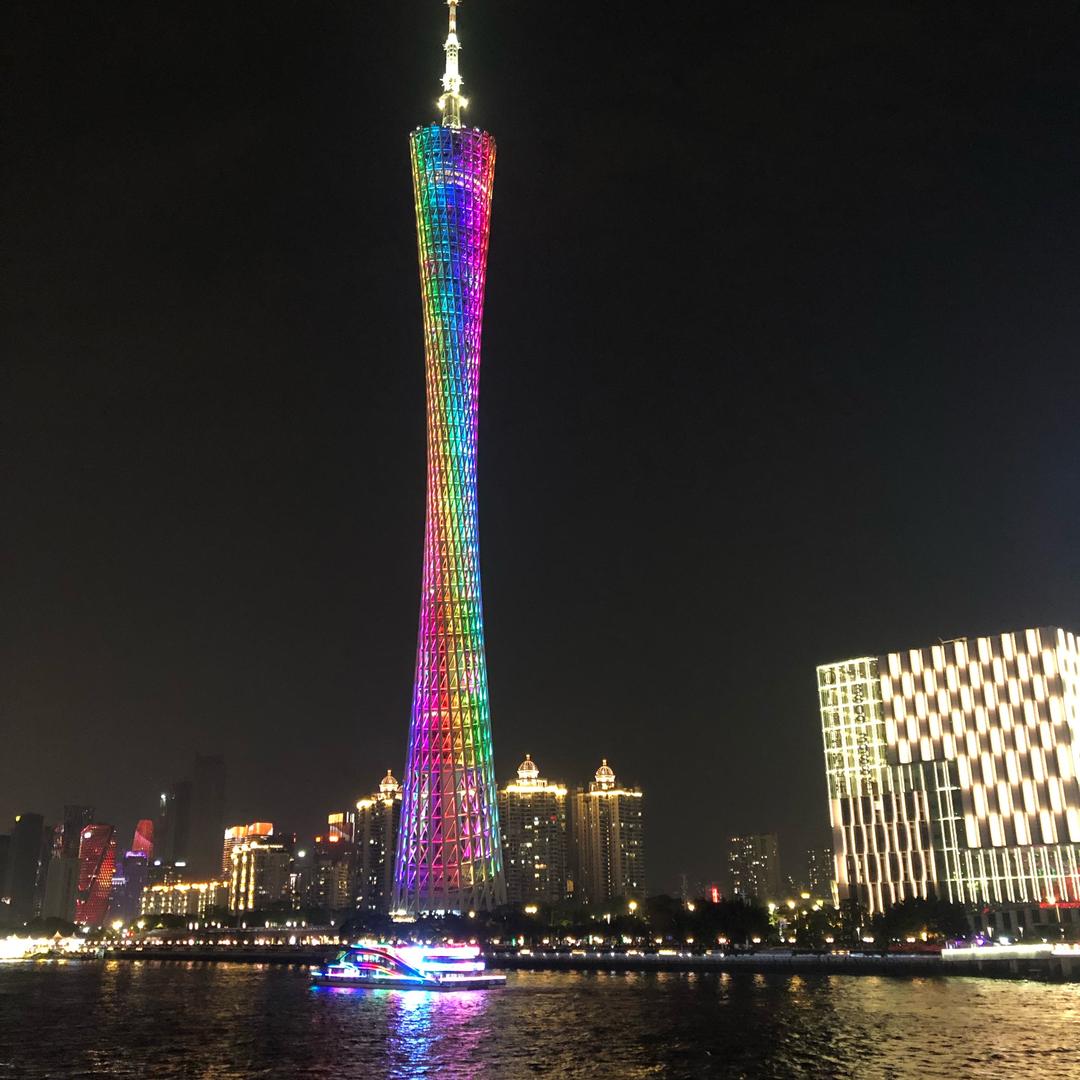 暴躁的小熊