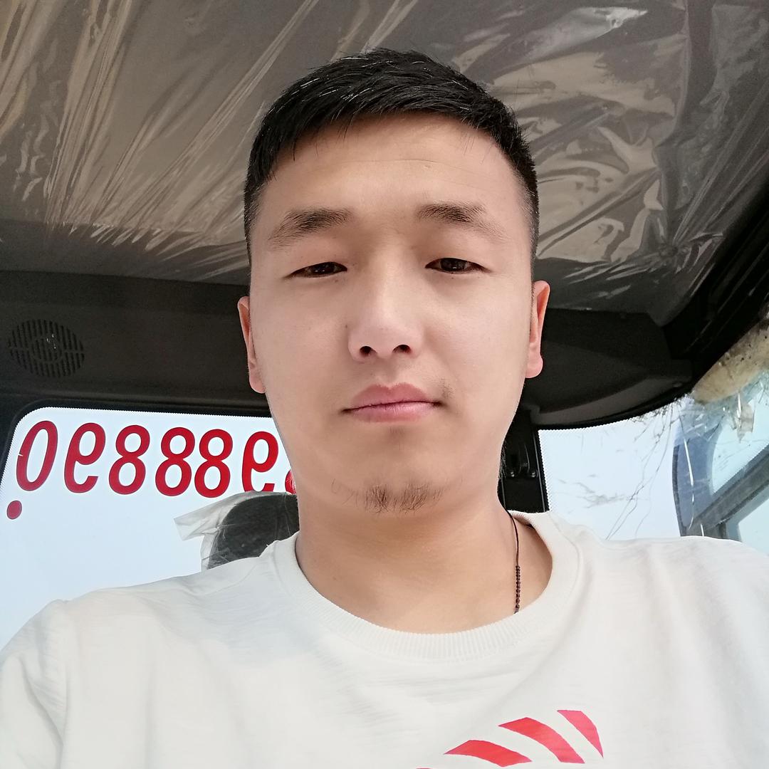 @小屈（自驾新疆）