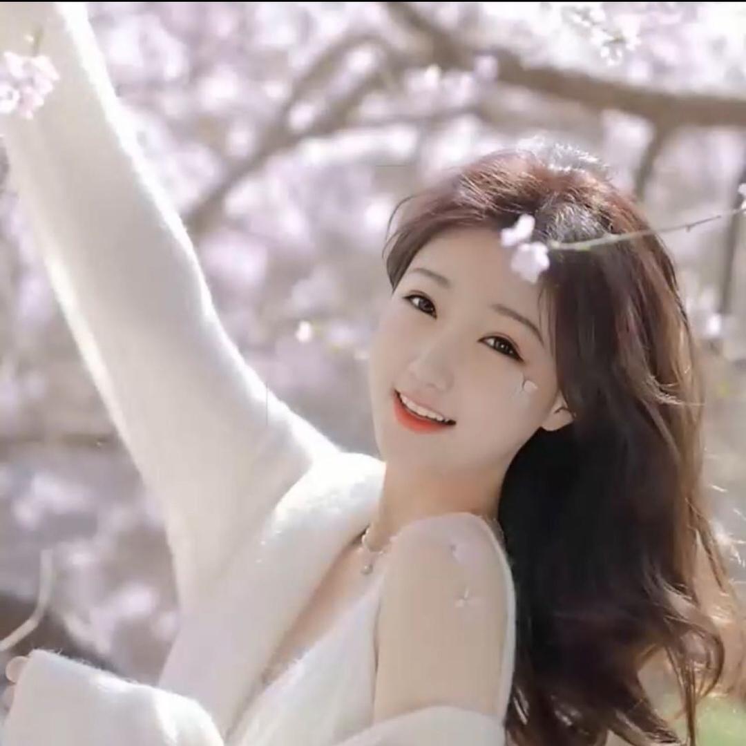A  💋 დ ℋღ᭄她
