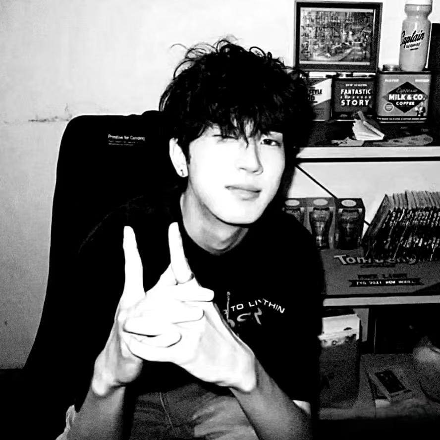 ࿐ 次   仁， 🎸