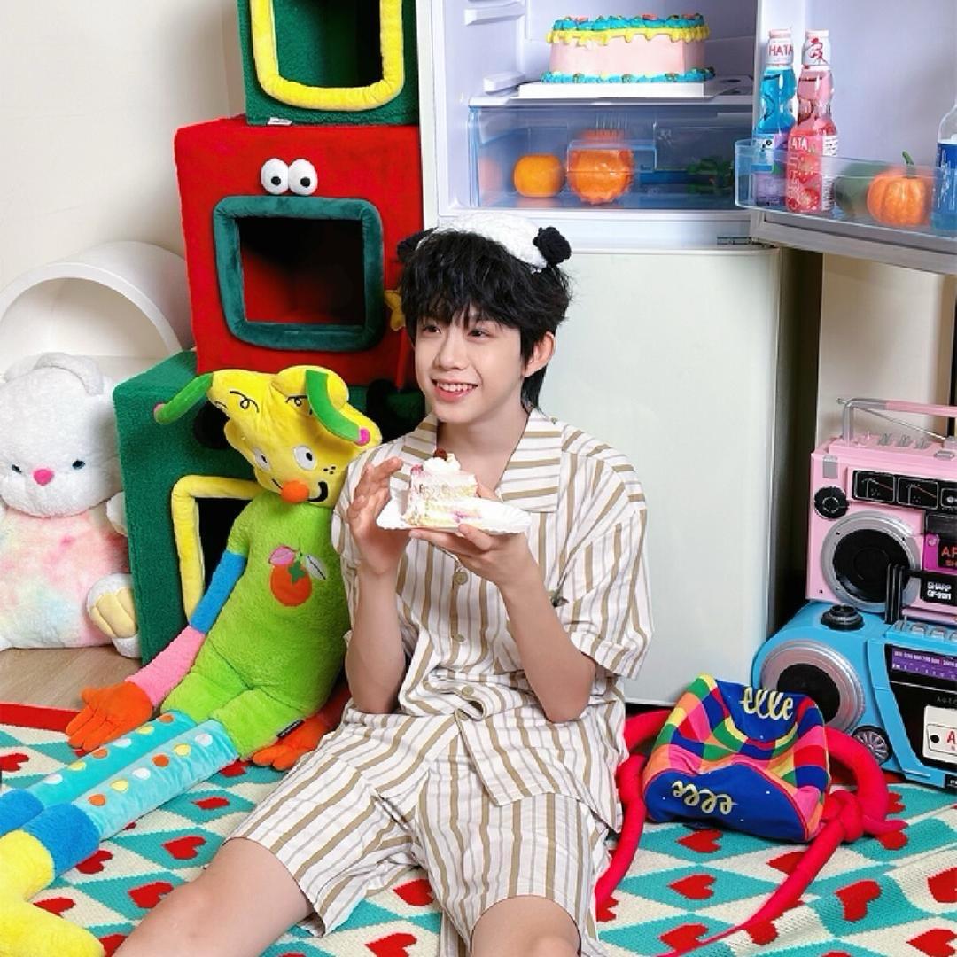 哼酱妹宝'🐰（见过陈奕恒版