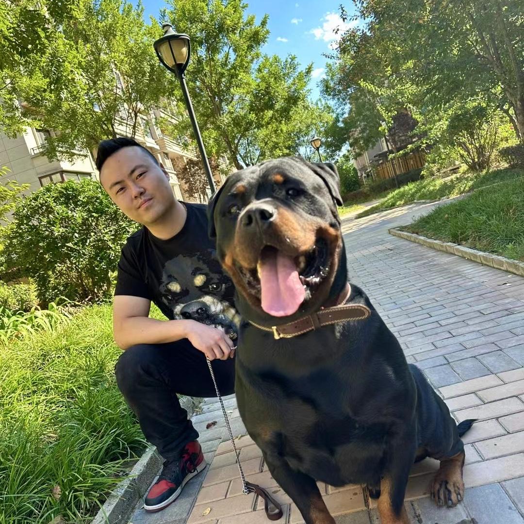 伯纳天纯皮爸甄选 直播间