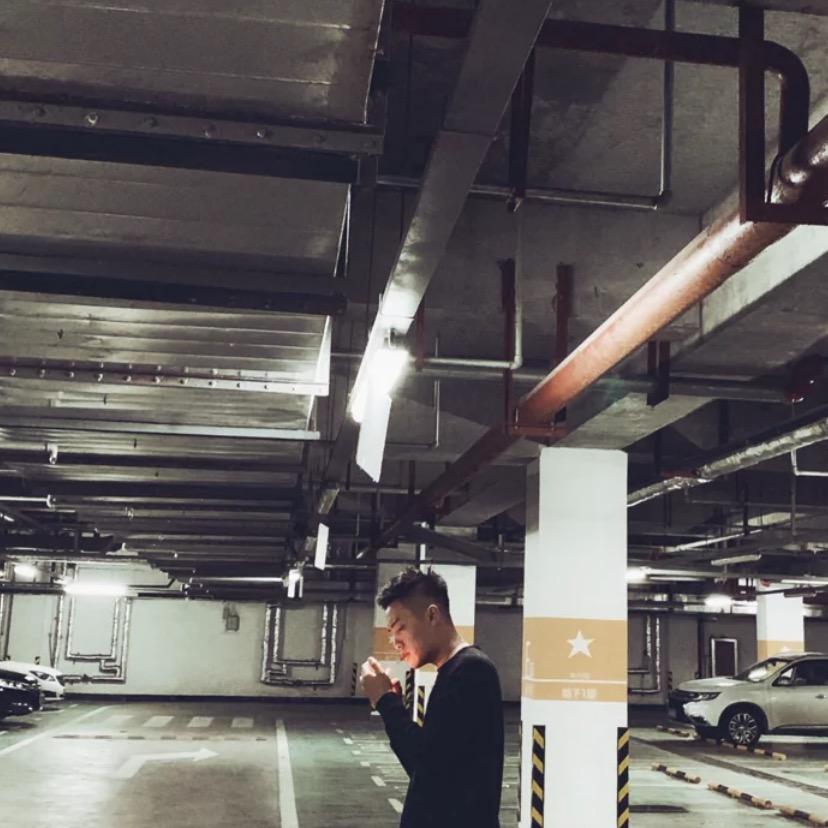 心事全在脸上🚶‍♂️