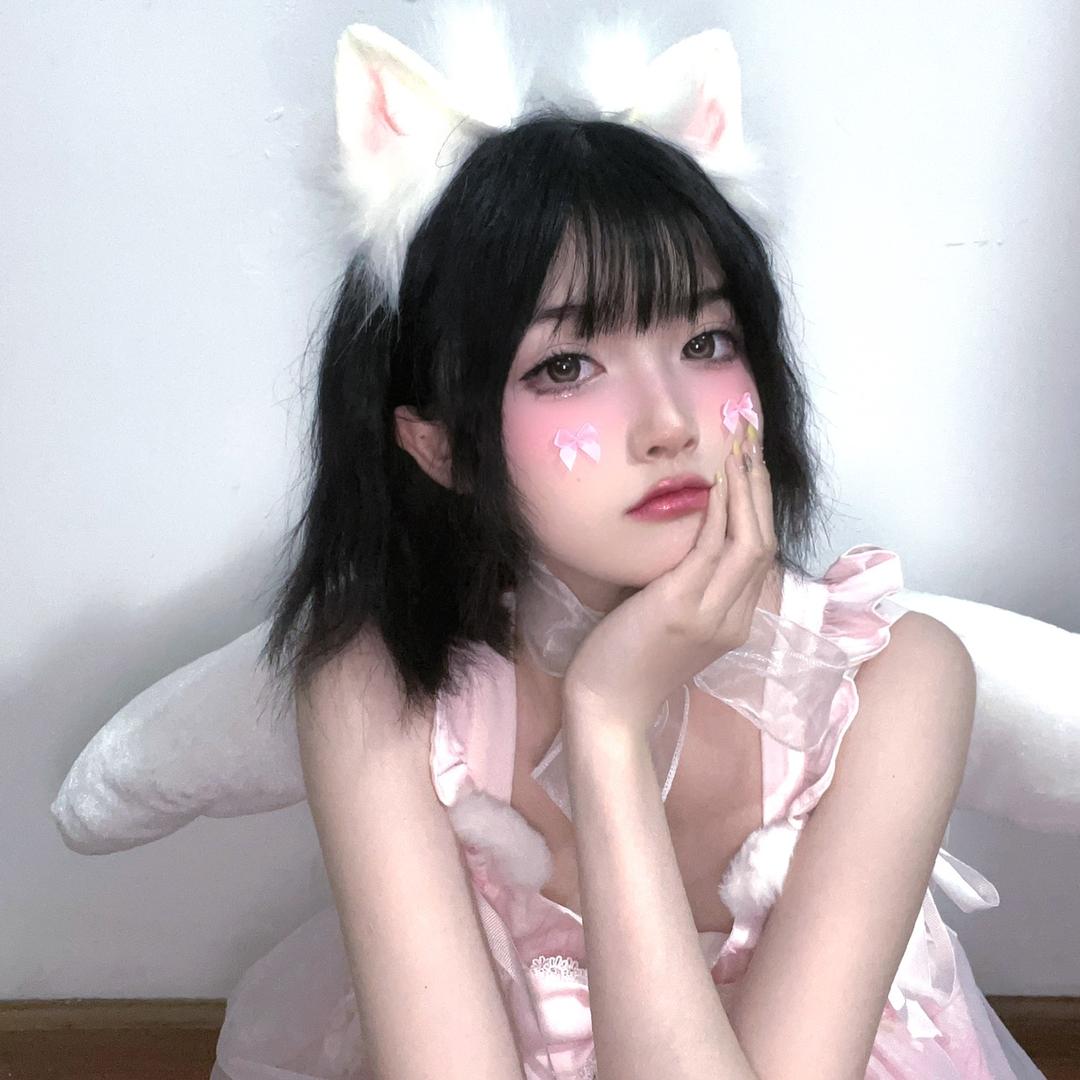 蒲佳雯🍇@抖音