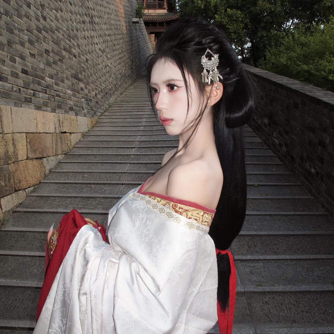 迈子.