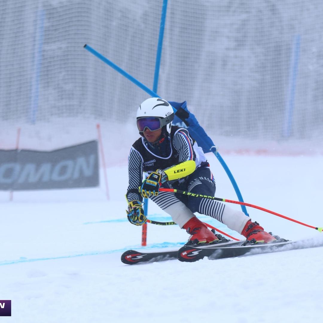 lzy小黑⛷️ ski
