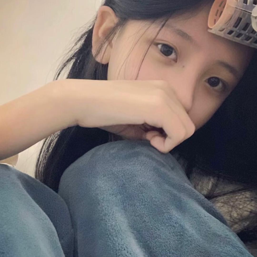 小不点^