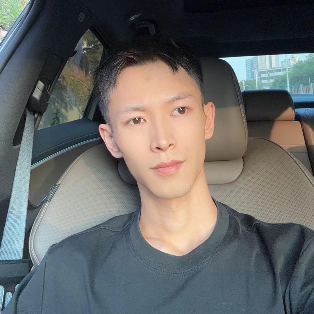 阿磊西安收头发，难看包赔