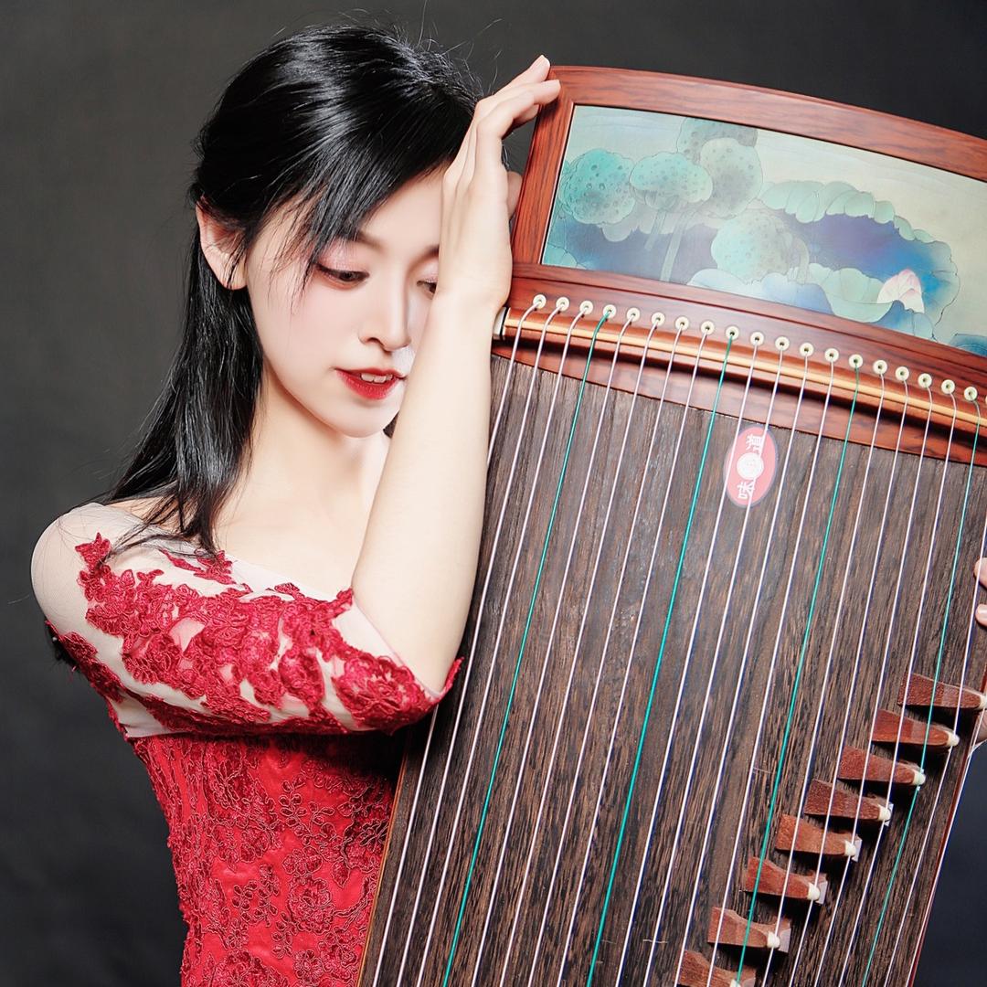 黄婧古筝教学