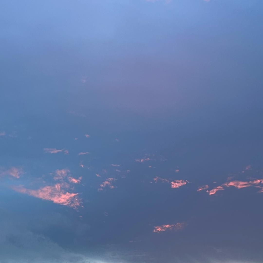 掌柜广州UUS女装批发