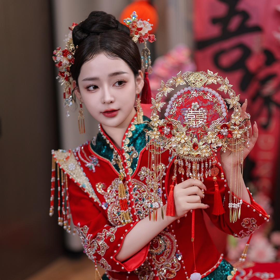 赏美新娘饰品