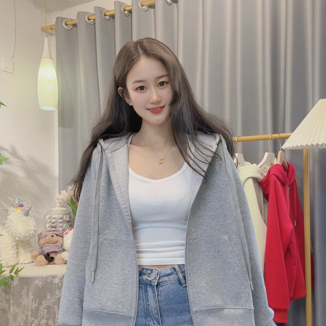 晨熙女装工厂店