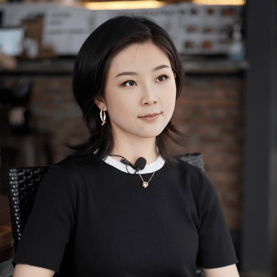 迪夕卡鹿高端服饰