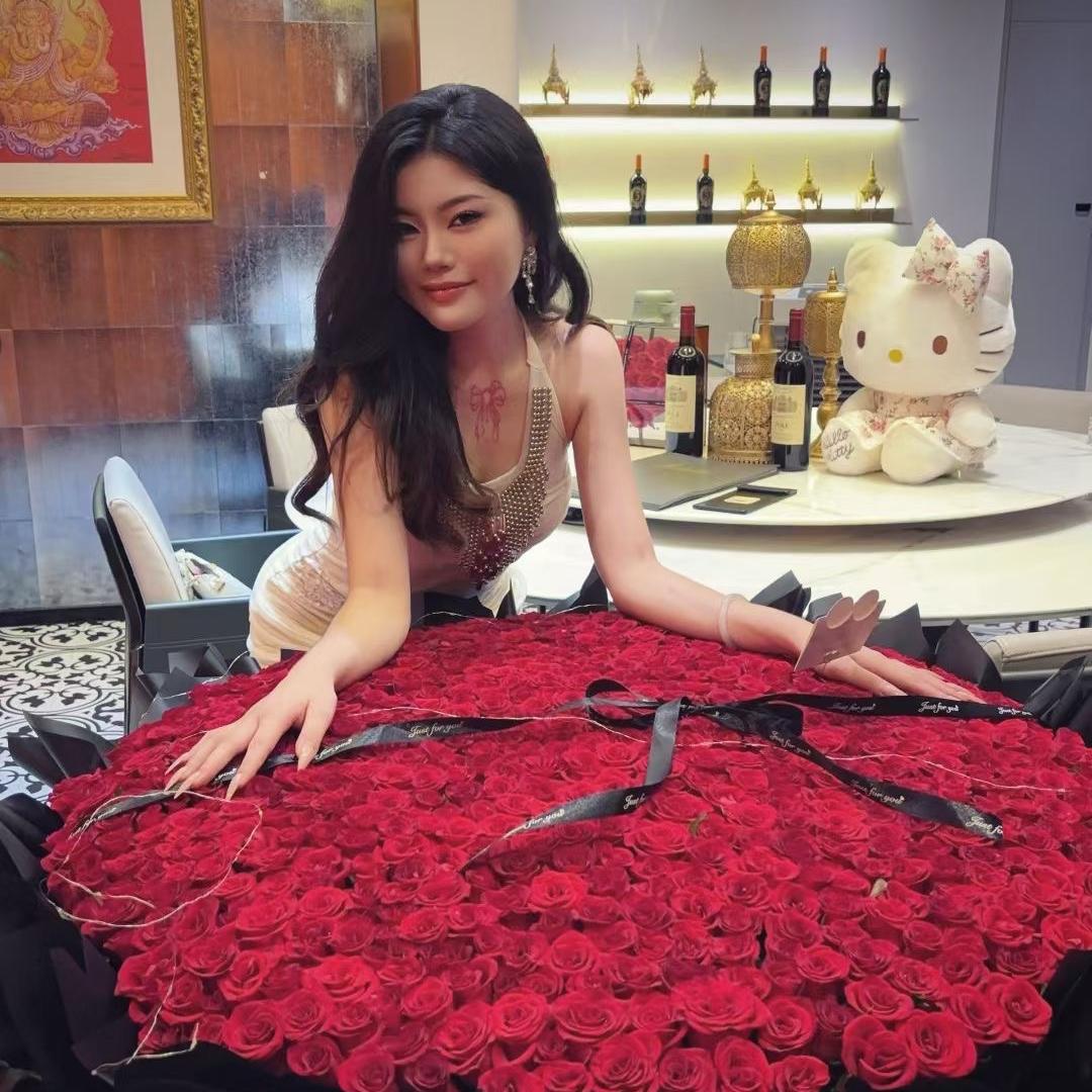 小玉卖不完的牛仔