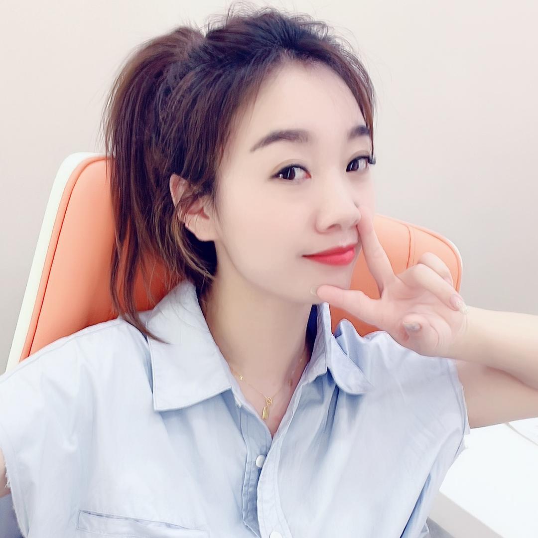 倩倩🪷