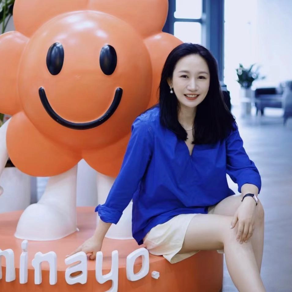Minayo 胡然