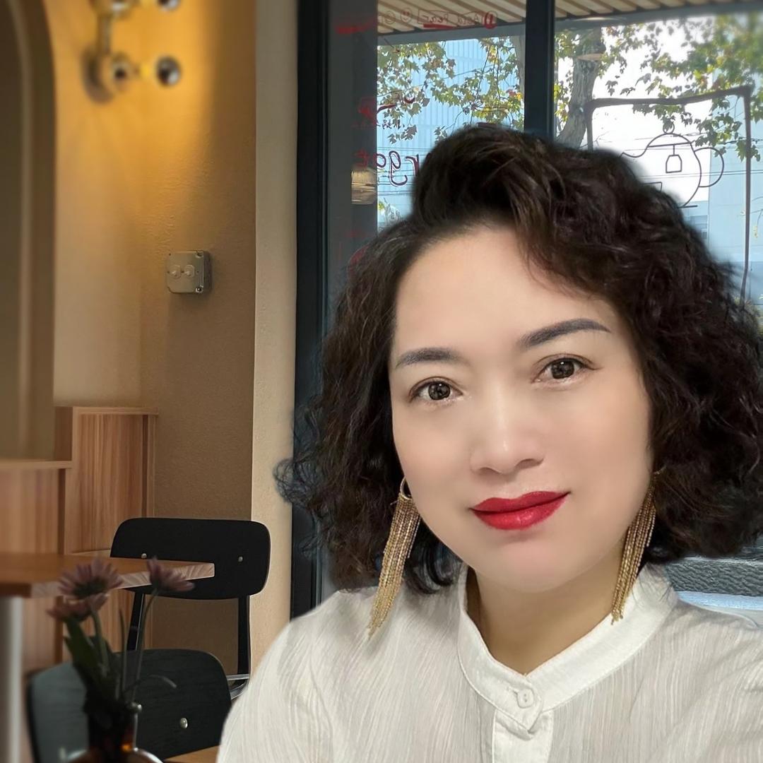 悦秀女装工厂