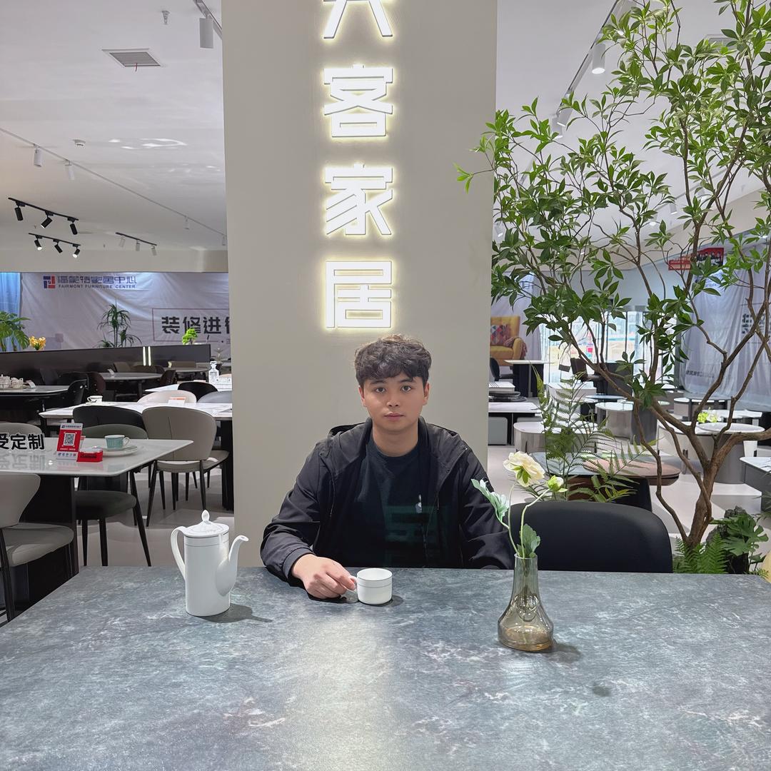 郑州聚萃嘉品小刘