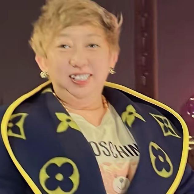 美丽没有天花板，自卑才是无底洞