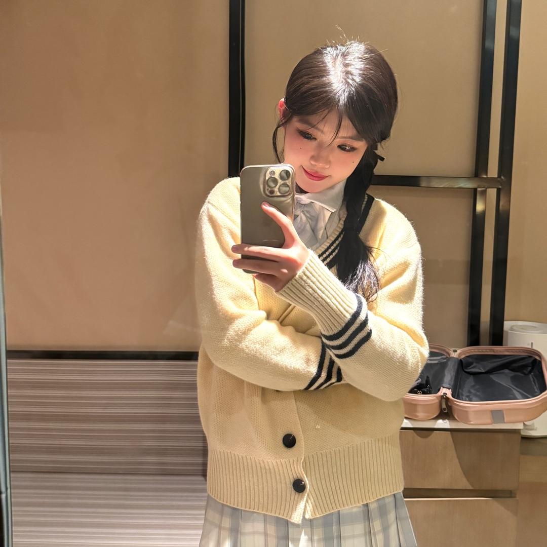 小小怡