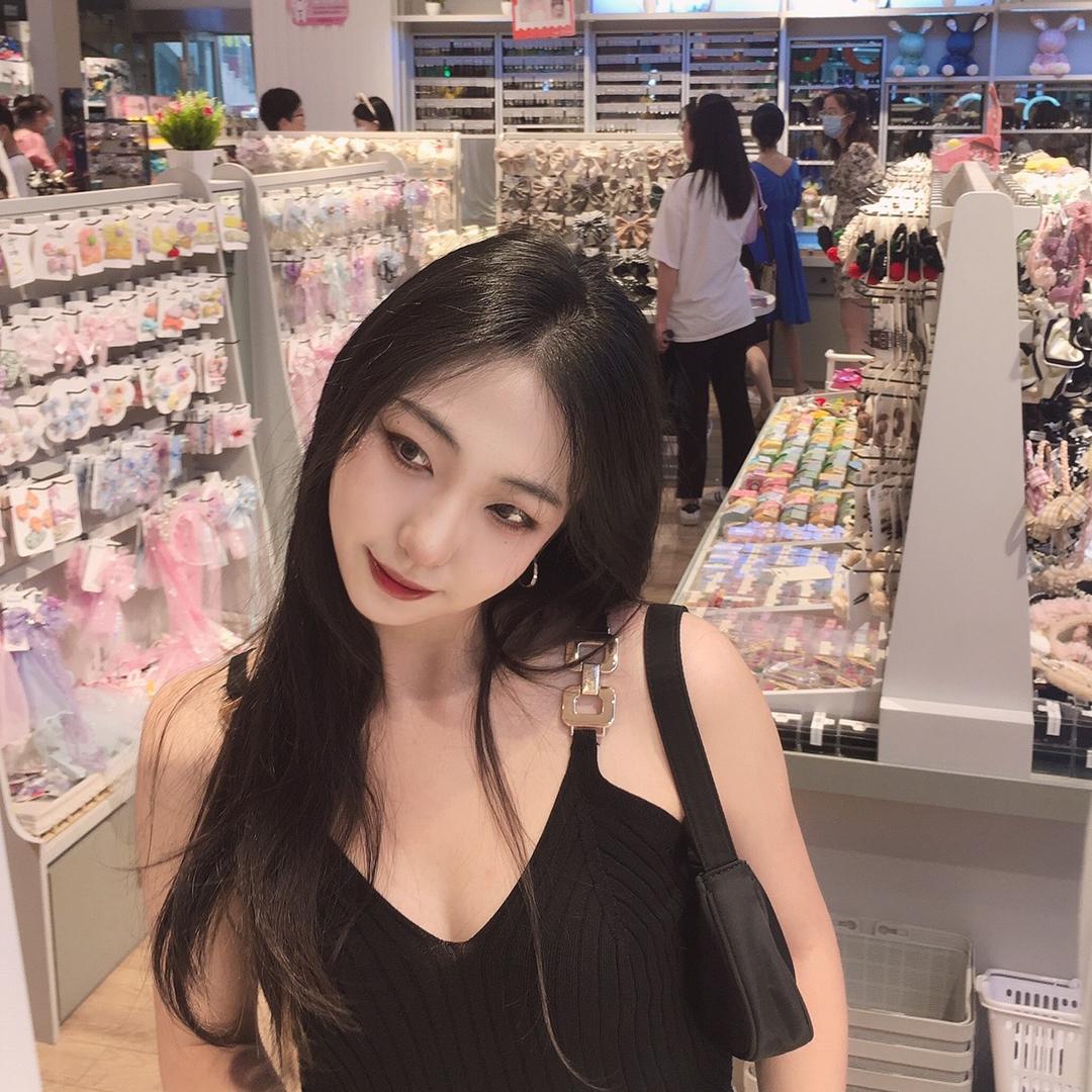 菊花怪.CC（见过金钟仁版）