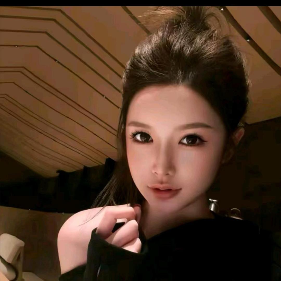 赵婉诺（穿搭日常）