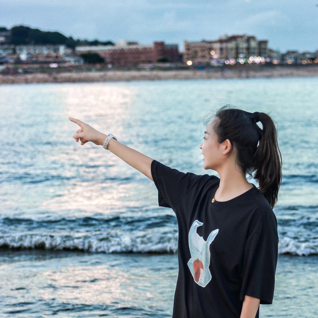 棐谌
