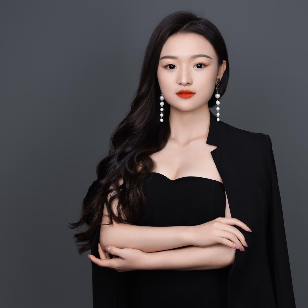 华翎舞蹈总部乐乐老师