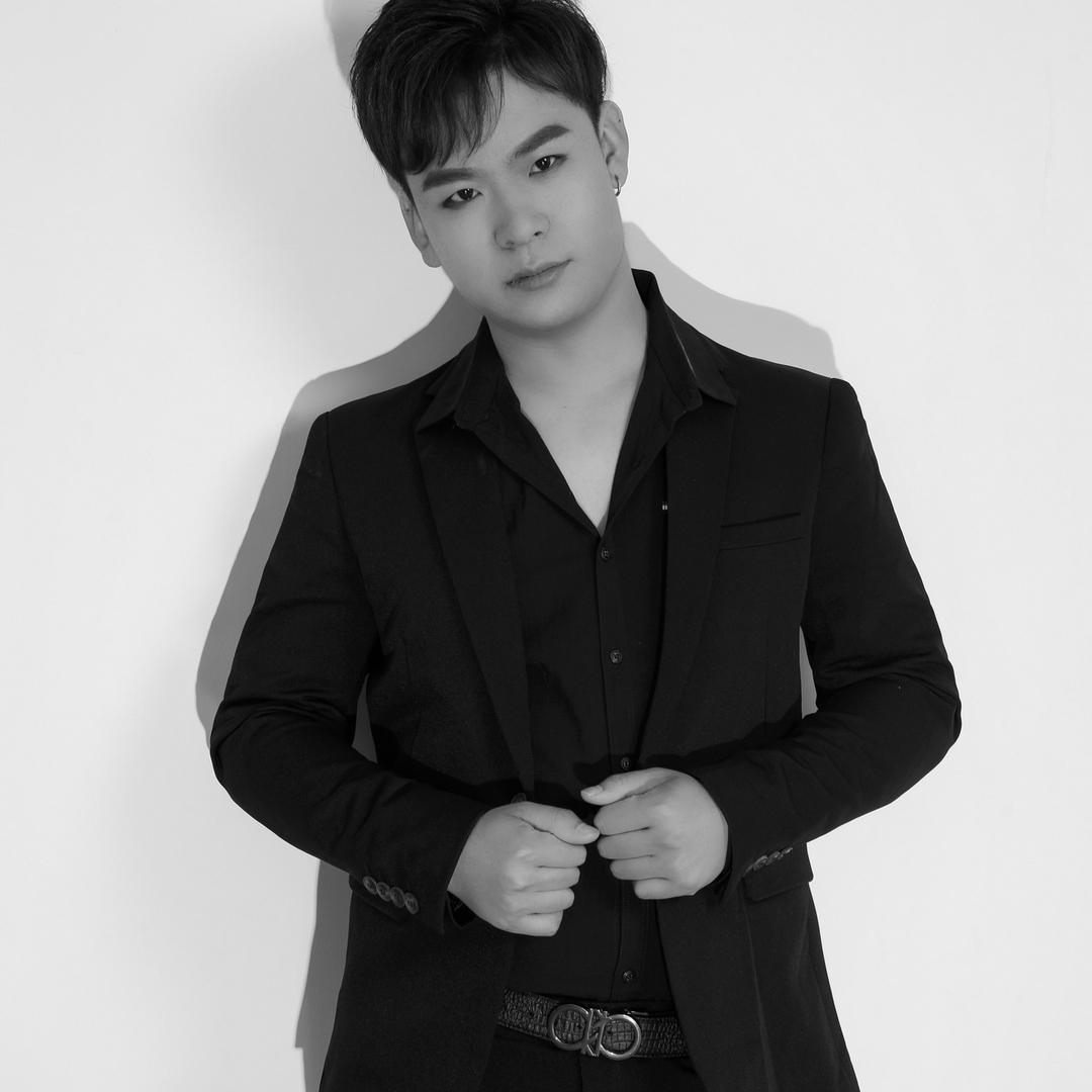 唐山市丰润镁奈造型—小邓