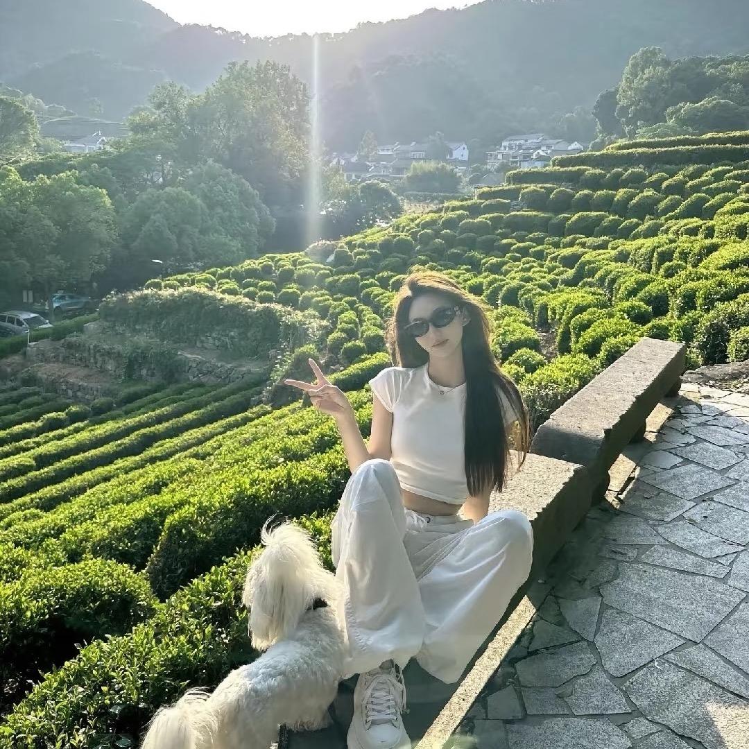 林默初