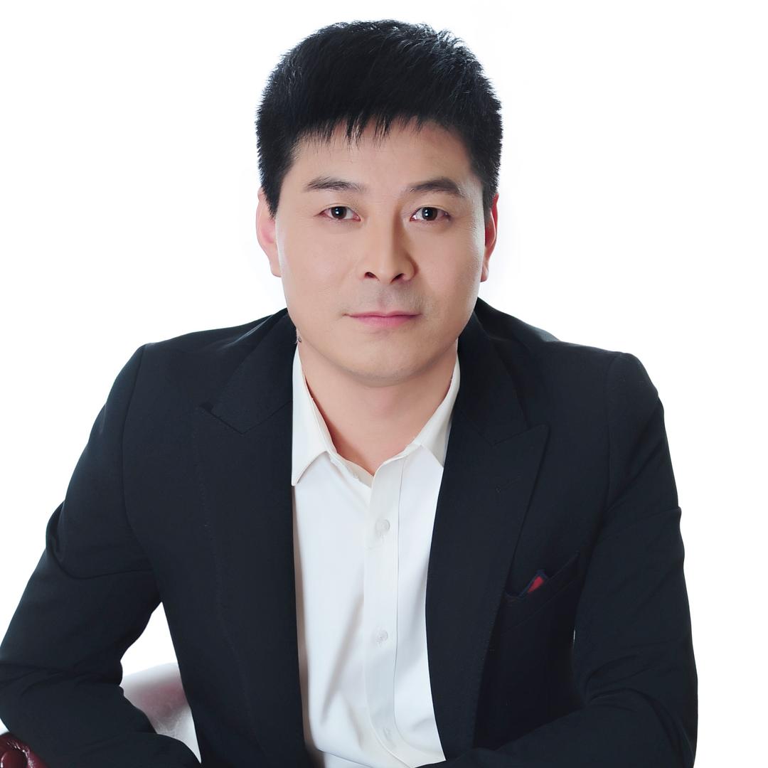 李伟字理书写