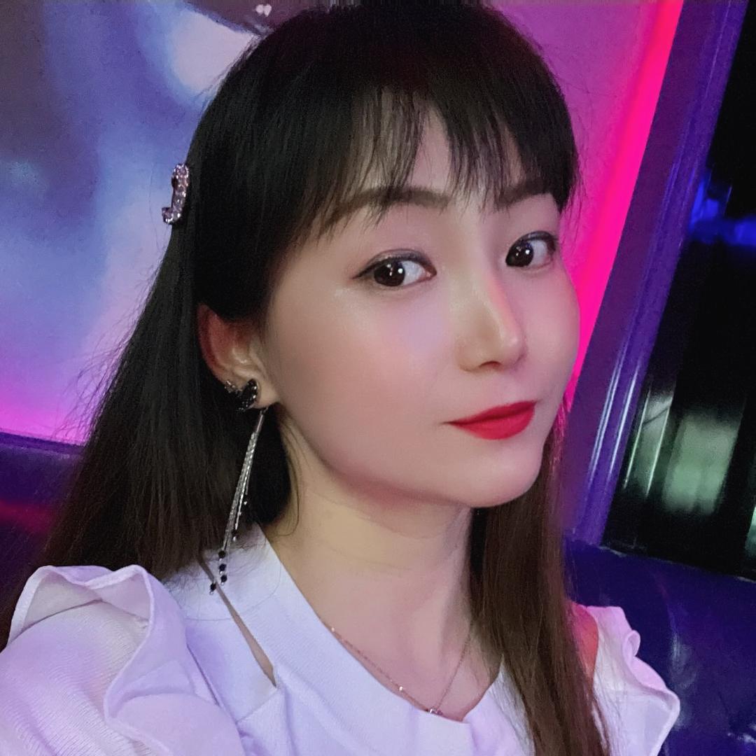 英子小姐姐