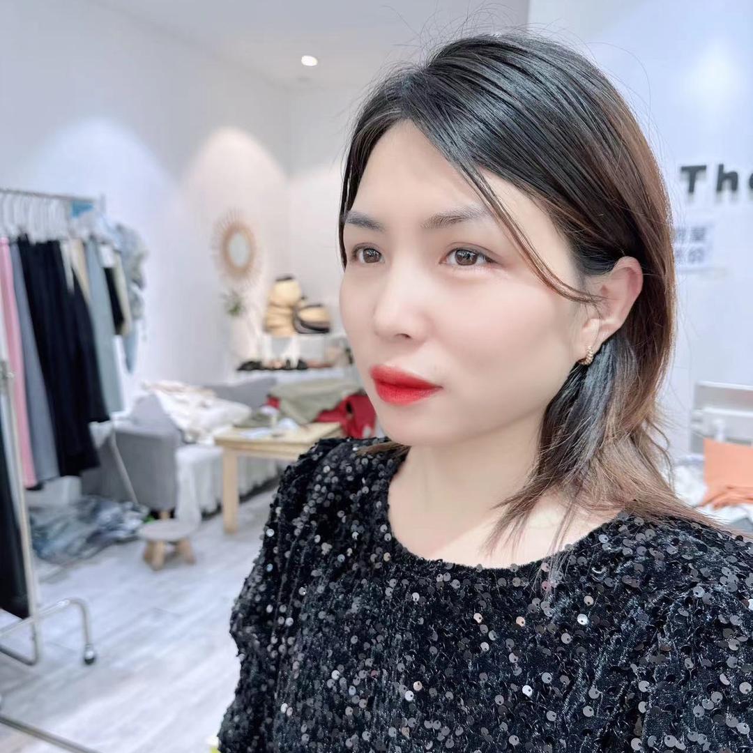 鄱阳县闺悦蜜服装店（个体工商户）