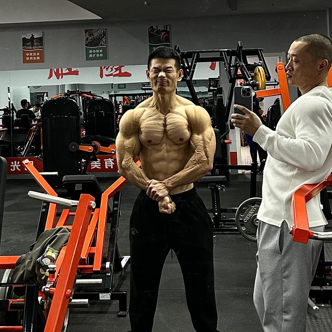 李大湿健身备战2026年