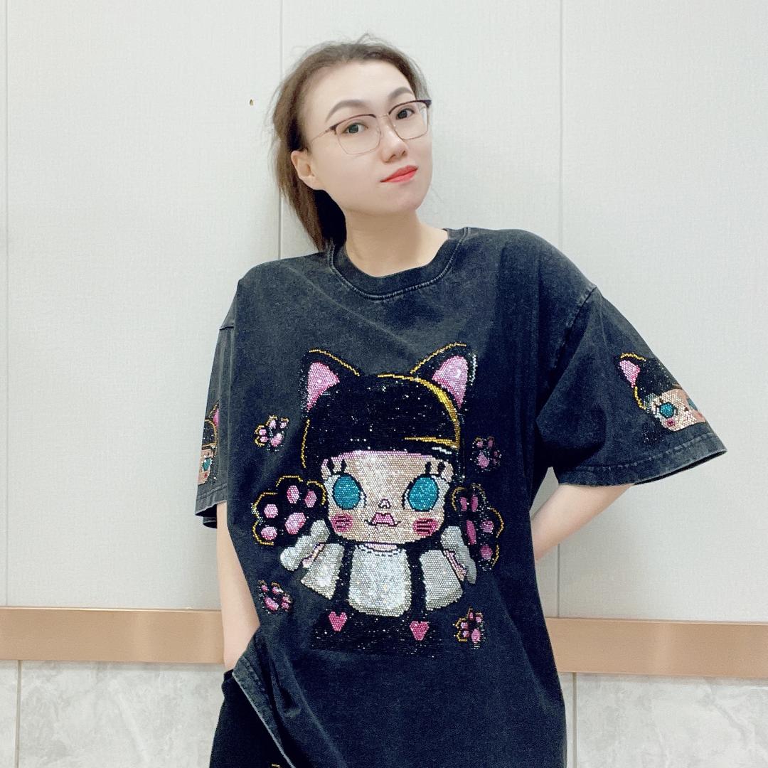 妍萱女装工厂店