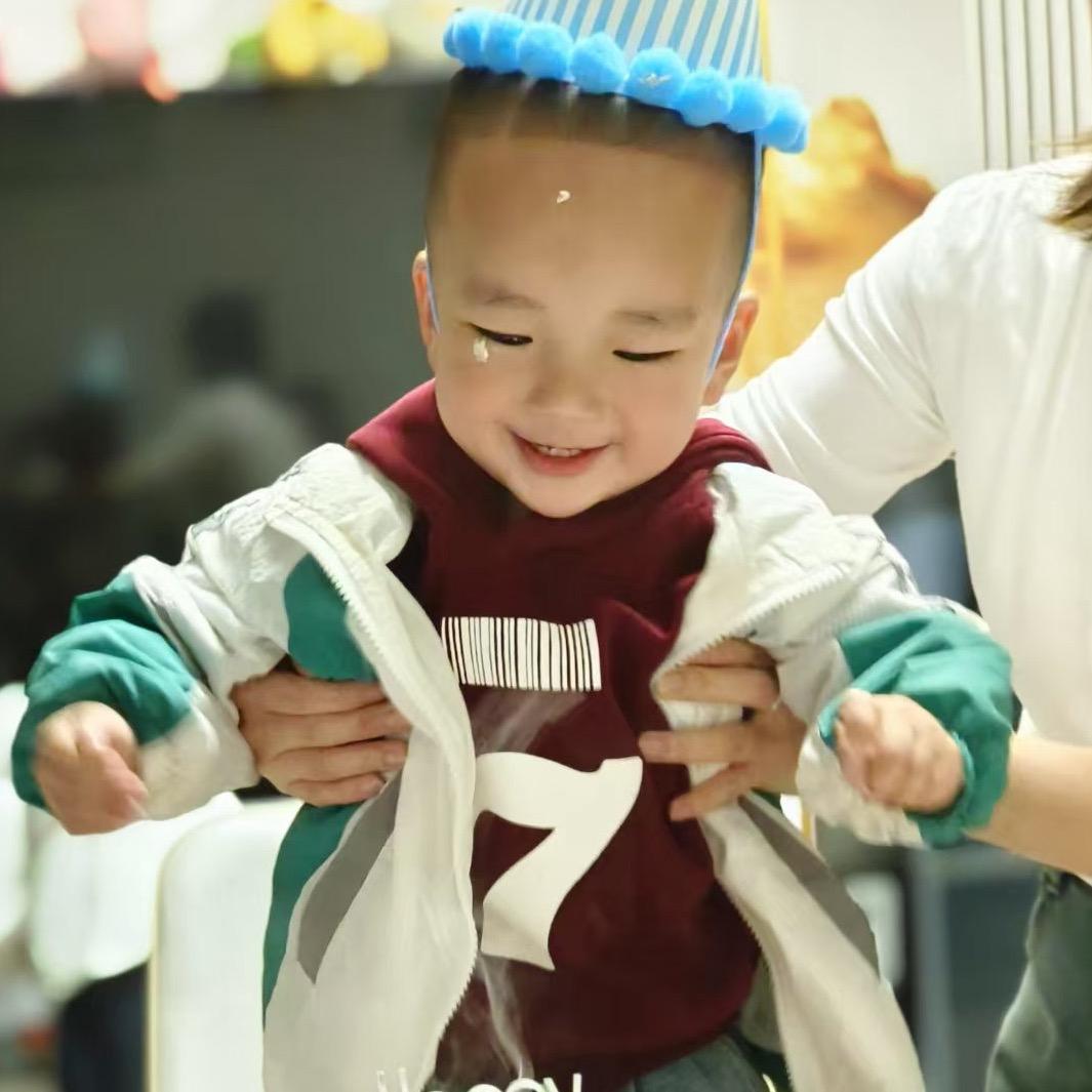 我們👨‍👩‍👦