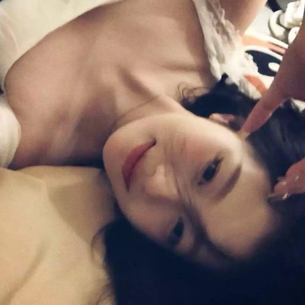佳殊.
