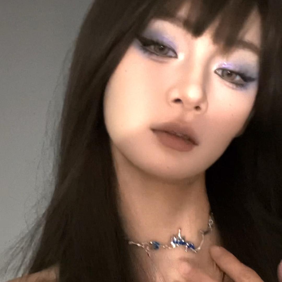 六六很六 JF