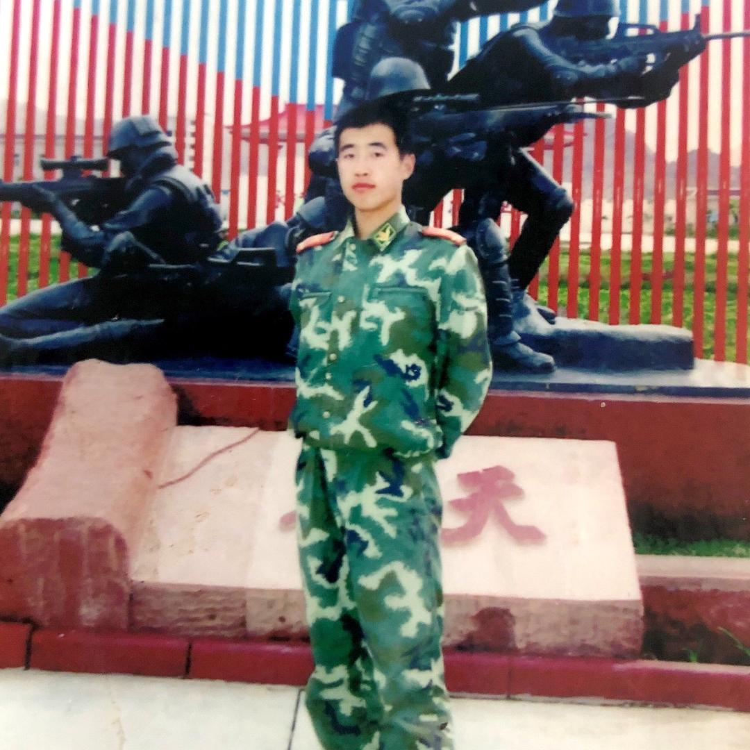 辉哥（老班长）